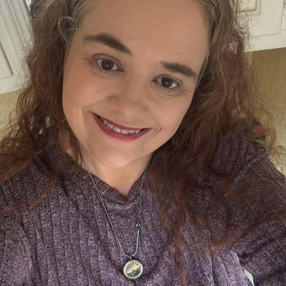 Meet the Posher Other - Meet your Posher, Susan